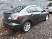 ✅ 2010 Mazda 3 S Grand Touring • VIN: JM1BL1S61A1326425 • Лот: 43742017. Опубликован ранее на IAAI с пробегом 130 893 миль. Бесплатный доступ к архиву аукционных продаж из США и подробный отчёт об истории автомобиля на DreamBid. Изображение 4.