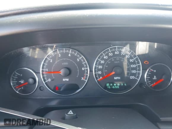 ✅ 2005 Chrysler Sebring • VIN: 1C3EL45RX5N502685 • Lot: 41764508. Listed on IAAI with 161,690 mi. Free auction sales archive from the USA and detailed vehicle history report at DreamBid. Image 7.