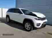 2022 Jeep Grand Cherokee Limited with VIN 1C4RJHBG2N8617079, listed as a Copart auction lot 71882275 with 37,456 mi miles and Salvage title. Bid and sale history available at DreamBid. Image 4.