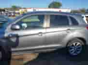 2013 Mitsubishi Outlander ES z VIN 4A4AR3AU3DE017955, wystawiony jako IAAI lot #43422506 z przebiegiem 153 214 mil mil oraz . Historia ofert i sprzedaży dostępna na DreamBid. Obrazek 15.