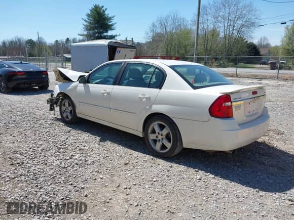 2006 Chevrolet Malibu LTZ z VIN 1G1ZU538X6F167202, wystawiony jako IAAI lot #41853430 z przebiegiem 195 437 mil mil oraz . Historia ofert i sprzedaży dostępna na DreamBid. Obrazek 3.