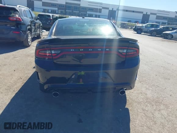 ✅ 2018 Dodge Charger SXT • VIN: 2C3CDXBG4JH247740 • Lot: 43516843. Listed on IAAI with 88,424 mi. Free auction sales archive from the USA and detailed vehicle history report at DreamBid. Image 16.