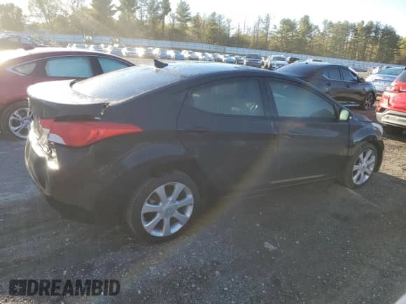 ✅ 2013 Hyundai Elantra GLS • VIN: 5NPDH4AE0DH216497 • Lot: 86820645. Listed on Copart with 187,121 mi. Free auction sales archive from the USA and detailed vehicle history report at DreamBid. Image 3.