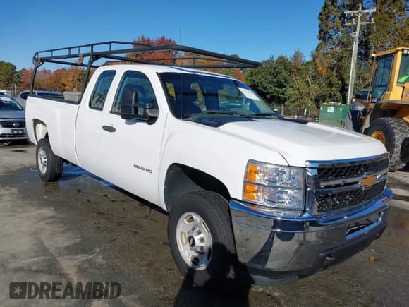 ✅ 2013 Chevrolet Silverado 2500HD Work Truck • VIN: 1GC2CVCG2DZ185563 • Lot: 43411016. Wystawiony na IAAI z przebiegiem 221 398 mil. Bezpłatny archiwum sprzedaży aukcyjnych z USA i szczegółowy raport historii pojazdu na DreamBid. Zdjęcie 1.