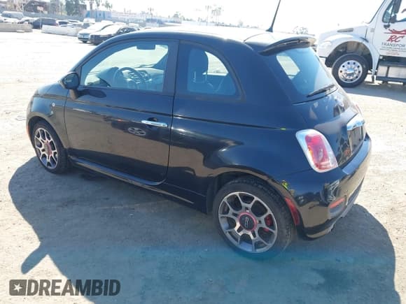 ✅ 2013 FIAT 500 Sport • VIN: 3C3CFFBR0DT562486 • Lot: 43226809. Wystawiony na IAAI z przebiegiem 132 500 mil. Bezpłatny archiwum sprzedaży aukcyjnych z USA i szczegółowy raport historii pojazdu na DreamBid. Zdjęcie 3.