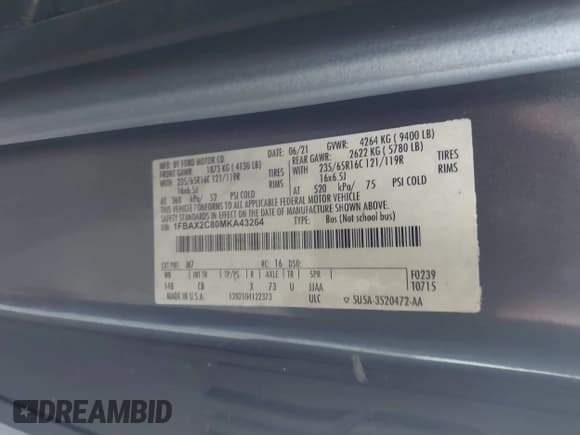 ✅ 2021 Ford Transit Passenger XL • VIN: 1FBAX2C80MKA43264 • Lot: 42348321. Wystawiony na IAAI z przebiegiem 151 706 mil. Bezpłatny archiwum sprzedaży aukcyjnych z USA i szczegółowy raport historii pojazdu na DreamBid. Zdjęcie 9.