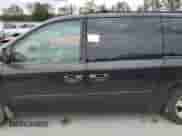 2005 Dodge Caravan SXT z VIN 2D4GP44LX5R544415, wystawiony jako Copart lot #74718984 z przebiegiem Nie podano mil oraz Szkoda całkowita • Salvage title. Historia ofert i sprzedaży dostępna na DreamBid. Obrazek 13.