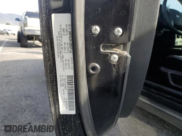 ✅ 2010 Dodge Challenger SE • VIN: 2B3CJ4DV5AH306651 • Lot: 78322804. Wystawiony na Copart z przebiegiem Nie podano. Bezpłatny archiwum sprzedaży aukcyjnych z USA i szczegółowy raport historii pojazdu na DreamBid. Zdjęcie 12.