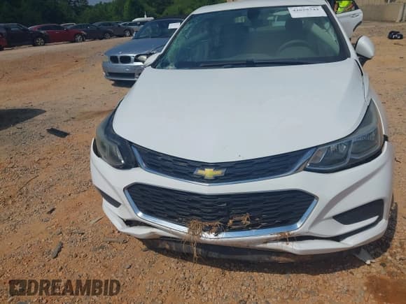 ✅ 2017 Chevrolet Cruze LS • VIN: 1G1BC5SM4H7108551 • Lot: 42629744. Listed on IAAI with 67,874 mi. Free auction sales archive from the USA and detailed vehicle history report at DreamBid. Image 12.