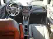 2018 Chevrolet Trax LT с VIN 3GNCJLSB1JL208779, выставлен на аукционе Copart как лот 84401365 с пробегом 48 526 миль миль и Списание • Salvage title. История ставок и продаж доступна на DreamBid. Изображение 8.