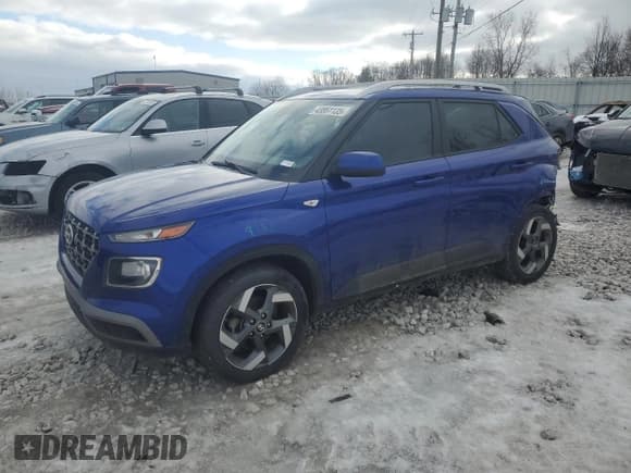 ✅ 2022 Hyundai Venue SEL • VIN: KMHRC8A39NU149766 • Lot: 43861135. Listed on Copart with 33,850 mi. Free auction sales archive from the USA and detailed vehicle history report at DreamBid. Image 1.