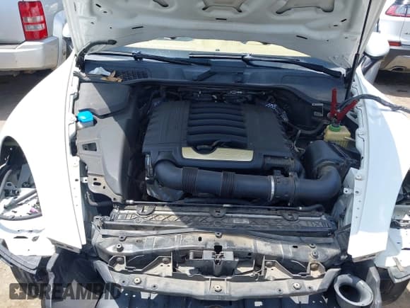 ✅ 2014 Porsche Cayenne • VIN: WP1AA2A28ELA03925 • Лот: 42514776. Опубликован ранее на IAAI с пробегом 203 463 миль. Бесплатный доступ к архиву аукционных продаж из США и подробный отчёт об истории автомобиля на DreamBid. Изображение 10.