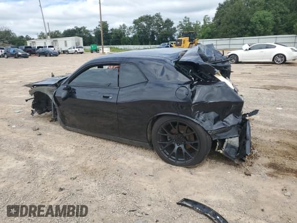 ✅ 2010 Dodge Challenger SE • VIN: 2B3CJ4DV2AH182354 • Lot: 70181594. Wystawiony na Copart z przebiegiem 100 330 mil. Bezpłatny archiwum sprzedaży aukcyjnych z USA i szczegółowy raport historii pojazdu na DreamBid. Zdjęcie 2.