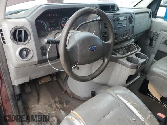 ✅ 2011 Ford Econoline Cargo Commercial • VIN: 1FTNE2EW7BDB08062 • Lot: 60983355. Listed on Copart with 148,435 mi. Free auction sales archive from the USA and detailed vehicle history report at DreamBid. Image 8.