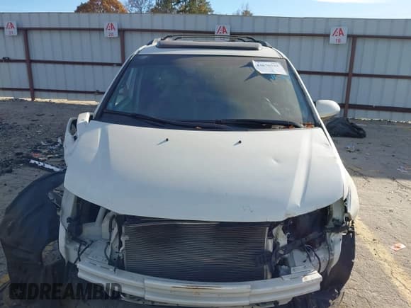 ✅ 2015 Honda Odyssey Touring Elite • VIN: 5FNRL5H96FB038793 • Lot: 43676525. Wystawiony na IAAI z przebiegiem 113 427 mil. Bezpłatny archiwum sprzedaży aukcyjnych z USA i szczegółowy raport historii pojazdu na DreamBid. Zdjęcie 13.