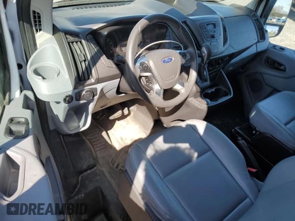 ✅ 2018 Ford Transit • VIN: 1FTBW3XMXJKB40404 • Lot: 50774585. Wystawiony na Copart z przebiegiem Nie podano. Bezpłatny archiwum sprzedaży aukcyjnych z USA i szczegółowy raport historii pojazdu na DreamBid. Zdjęcie 8.