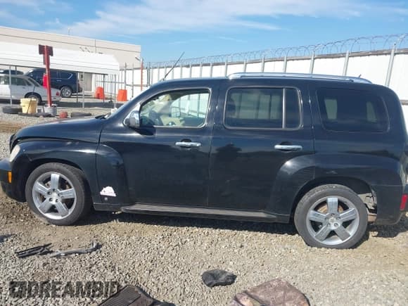 ✅ 2010 Chevrolet HHR 2LT • VIN: 3GNBACDV3AS500037 • Lot: 43633485. Listed on IAAI with 239,457 mi. Free auction sales archive from the USA and detailed vehicle history report at DreamBid. Image 14.