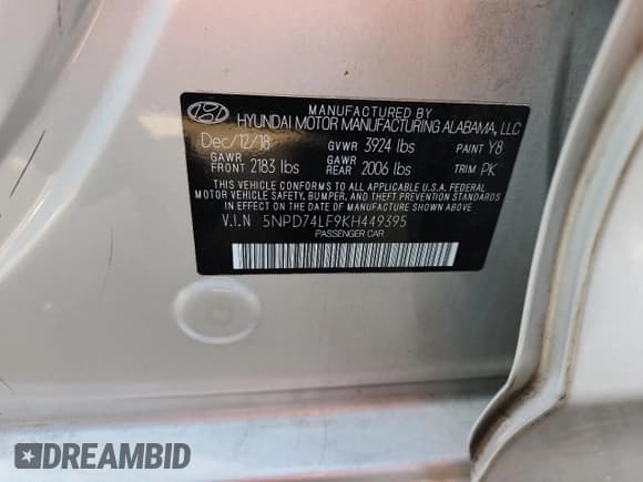 ✅ 2019 Hyundai Elantra SE • VIN: 5NPD74LF9KH449395 • Lot: 92687645. Listed on Copart with 130,450 mi. Free auction sales archive from the USA and detailed vehicle history report at DreamBid. Image 13.