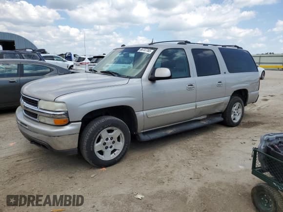 ✅ 2005 Chevrolet Suburban LS • VIN: 3GNFK16Z35G212773 • Lot: 68737765. Listed on Copart with 491,054 mi. Free auction sales archive from the USA and detailed vehicle history report at DreamBid. Image 1.