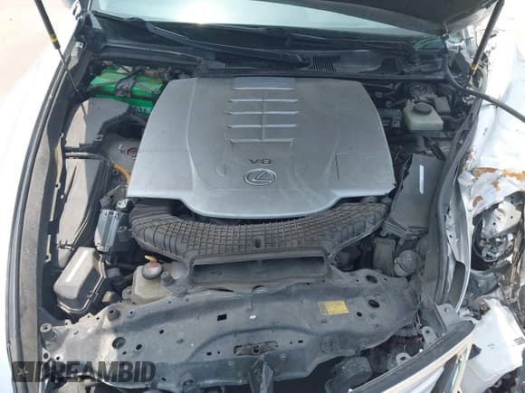 ✅ 2016 Lexus LS 460 • VIN: JTHBL5EF8G5139220 • Lot: 42291165. Listed on IAAI with 139,809 mi. Free auction sales archive from the USA and detailed vehicle history report at DreamBid. Image 10.