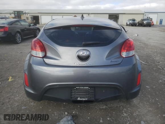 ✅ 2012 Hyundai Veloster w/Gray Int • VIN: KMHTC6ADXCU025232 • Lot: 41638915. Wystawiony na Copart z przebiegiem 136 486 mil. Bezpłatny archiwum sprzedaży aukcyjnych z USA i szczegółowy raport historii pojazdu na DreamBid. Zdjęcie 6.
