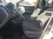 ✅ 2018 Nissan Rogue S • VIN: KNMAT2MV5JP583980 • Lot: 90927565. Wystawiony na Copart z przebiegiem 55 541 mil. Bezpłatny archiwum sprzedaży aukcyjnych z USA i szczegółowy raport historii pojazdu na DreamBid. Zdjęcie 7.