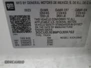 ✅ 2023 Chevrolet Silverado 1500 • VIN: 3GCUDJE86PG309763 • Лот: 87130245. Опубликован ранее на Copart с пробегом 31 088 миль. Бесплатный доступ к архиву аукционных продаж из США и подробный отчёт об истории автомобиля на DreamBid. Изображение 12.