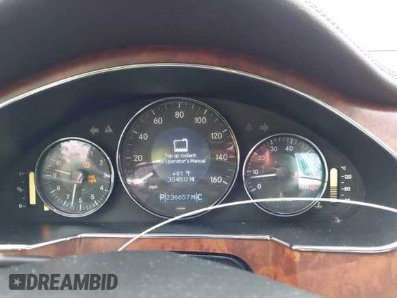 ✅ 2007 Mercedes-Benz CLS 550 • VIN: WDDDJ72X87A084645 • Лот: 42681288. Опубликован ранее на IAAI с пробегом 236 657 миль. Бесплатный доступ к архиву аукционных продаж из США и подробный отчёт об истории автомобиля на DreamBid. Изображение 7.