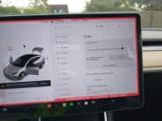 ✅ 2018 Tesla Model 3 Long Range Battery • VIN: 5YJ3E1EA6JF007897 • Lot: 43681611. Wystawiony na IAAI z przebiegiem 50 442 mil. Bezpłatny archiwum sprzedaży aukcyjnych z USA i szczegółowy raport historii pojazdu na DreamBid. Zdjęcie 17.