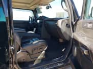 ✅ 2007 Hummer H2 SUV • VIN: 5GRGN23U37H102543 • Лот: 43501930. Опубликован ранее на IAAI с пробегом 116 408 миль. Бесплатный доступ к архиву аукционных продаж из США и подробный отчёт об истории автомобиля на DreamBid. Изображение 5.