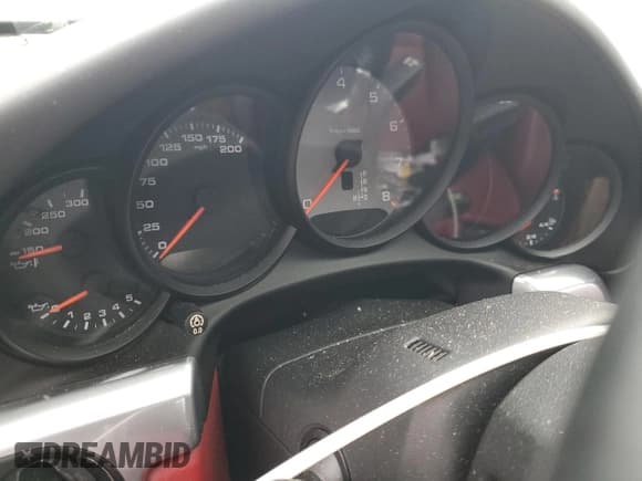 ✅ 2018 Porsche 911 Carrera S • VIN: WP0CB2A95JS147808 • Лот: 87443815. Опубликован ранее на Copart с пробегом Не указан. Бесплатный доступ к архиву аукционных продаж из США и подробный отчёт об истории автомобиля на DreamBid. Изображение 9.