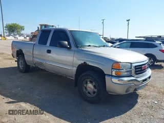 ✅ 2004 GMC Sierra 1500 SLE • VIN: 2GTEK19T341179437 • Лот: 43068717. Опубликован ранее на IAAI с пробегом 200 626 миль. Бесплатный доступ к архиву аукционных продаж из США и подробный отчёт об истории автомобиля на DreamBid. Изображение 1.