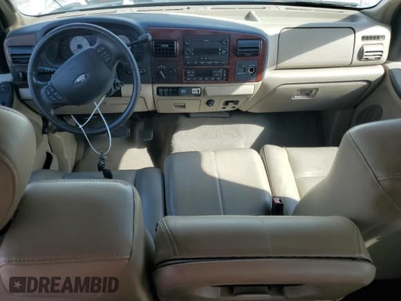 ✅ 2005 Ford F-350 XL • VIN: 1FTWX33P65EA82889 • Lot: 87628925. Listed on Copart with 202,718 mi. Free auction sales archive from the USA and detailed vehicle history report at DreamBid. Image 8.