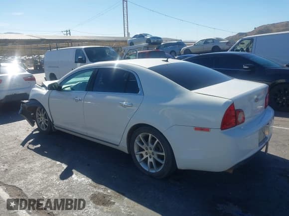 ✅ 2011 Chevrolet Malibu LTZ • VIN: 1G1ZE5E17BF272903 • Лот: 43594559. Опубликован ранее на IAAI с пробегом 181 704 миль. Бесплатный доступ к архиву аукционных продаж из США и подробный отчёт об истории автомобиля на DreamBid. Изображение 3.