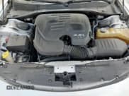 ✅ 2019 Dodge Charger SXT • VIN: 2C3CDXBG7KH709712 • Lot: 85138525. Wystawiony na Copart z przebiegiem 172 953 mil. Bezpłatny archiwum sprzedaży aukcyjnych z USA i szczegółowy raport historii pojazdu na DreamBid. Zdjęcie 11.