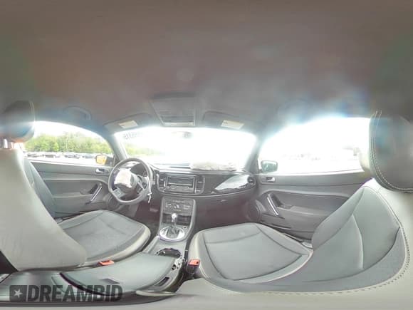 ✅ 2015 Volkswagen Beetle Fleet Edition • VIN: 3VWF17AT1FM609870 • Lot: 59155315. Listed on Copart with 145,425 mi. Free auction sales archive from the USA and detailed vehicle history report at DreamBid. Image 15.