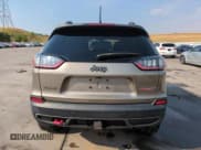 ✅ 2020 Jeep Cherokee Trailhawk Elite • VIN: 1C4PJMBX0LD506809 • Lot: 67037355. Listed on Copart with 17,996 mi. Free auction sales archive from the USA and detailed vehicle history report at DreamBid. Image 6.