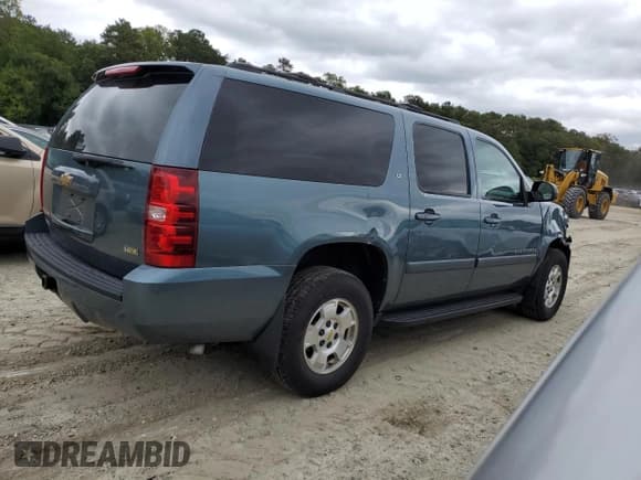 ✅ 2009 Chevrolet Suburban 1LT • VIN: 1GNFK26319R174712 • Lot: 73864794. Wystawiony na Copart z przebiegiem 22 791 mil. Bezpłatny archiwum sprzedaży aukcyjnych z USA i szczegółowy raport historii pojazdu na DreamBid. Zdjęcie 3.