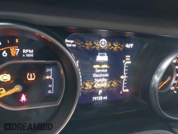 ✅ 2020 Jeep Gladiator Sport S • VIN: 1C6HJTAG2LL184767 • Лот: 41549812. Опубликован ранее на IAAI с пробегом 79 728 миль. Бесплатный доступ к архиву аукционных продаж из США и подробный отчёт об истории автомобиля на DreamBid. Изображение 7.