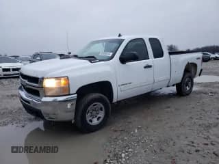 2007 Chevrolet Silverado 2500HD Work Truck с VIN 1GCHK29K37E519621, выставлен на аукционе Copart как лот 85595514 с пробегом 331 280 миль миль и Чистый • Clean title. История ставок и продаж доступна на DreamBid. Изображение 1.