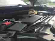 2020 Chevrolet Silverado 1500 LT z VIN 1GCRYDEK6LZ115154, wystawiony jako IAAI lot #42620238 z przebiegiem 97 370 mil mil oraz . Historia ofert i sprzedaży dostępna na DreamBid. Obrazek 19.