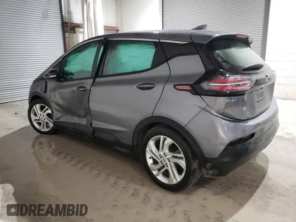 2023 Chevrolet Bolt EV 1LT z VIN 1G1FW6S0XP4125138, wystawiony jako Copart lot #82128693 z przebiegiem 28 492 mil mil oraz . Historia ofert i sprzedaży dostępna na DreamBid. Obrazek 2.