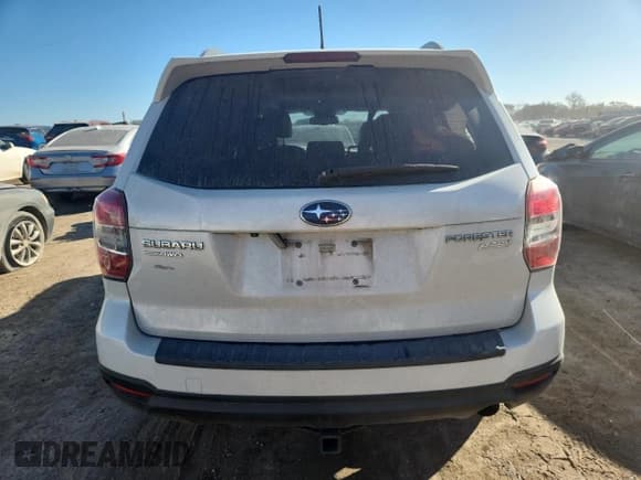 ✅ 2014 Subaru Forester Limited • VIN: JF2SJAHC8EH497299 • Lot: 92448525. Listed on Copart with 120,568 mi. Free auction sales archive from the USA and detailed vehicle history report at DreamBid. Image 6.