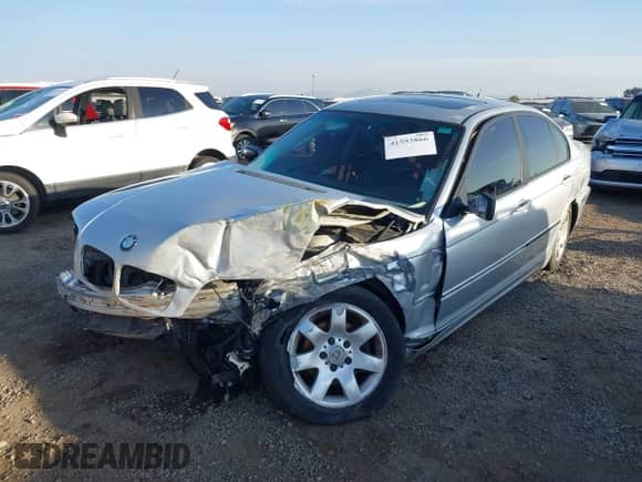 1999 BMW 3 Series 323i с VIN WBAAM3335XFP60154, выставлен на аукционе IAAI как лот 41593866 с пробегом 189 367 миль миль и . История ставок и продаж доступна на DreamBid. Изображение 6.