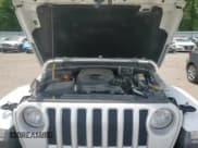 ✅ 2022 Jeep Wrangler Unlimited Sahara • VIN: 1C4HJXEN3NW254044 • Lot: 62903905. Listed on Copart with 37,842 mi. Free auction sales archive from the USA and detailed vehicle history report at DreamBid. Image 14.