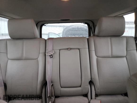 ✅ 2007 Jeep Commander Limited • VIN: 1J8HG58PX7C595809 • Lot: 71267194. Listed on Copart with 208,211 mi. Free auction sales archive from the USA and detailed vehicle history report at DreamBid. Image 10.