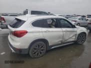 ✅ 2022 BMW X1 xDrive28i • VIN: WBXJG9C02N5V14574 • Lot: 43834285. Listed on Copart with 63,266 mi. Free auction sales archive from the USA and detailed vehicle history report at DreamBid. Image 3.