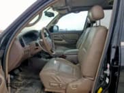 ✅ 2004 Toyota Sequoia Limited • VIN: 5TDZT38A54S222016 • Lot: 70172135. Wystawiony na Copart z przebiegiem 287 281 mil. Bezpłatny archiwum sprzedaży aukcyjnych z USA i szczegółowy raport historii pojazdu na DreamBid. Zdjęcie 7.