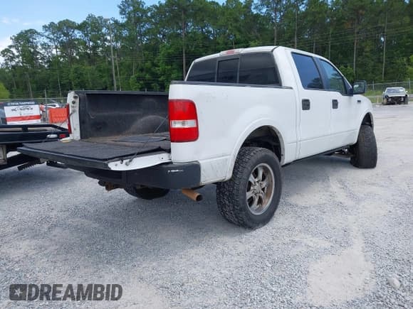 ✅ 2008 Ford F-150 XLT • VIN: 1FTPW14V78FA43526 • Lot: 42403083. Listed on IAAI with 248,671 mi. Free auction sales archive from the USA and detailed vehicle history report at DreamBid. Image 4.