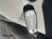 2020 Chevrolet Traverse LT Cloth z VIN 1GNERGKW4LJ264172, wystawiony jako IAAI lot #43436543 z przebiegiem 136 745 mil mil oraz . Historia ofert i sprzedaży dostępna na DreamBid. Obrazek 11.